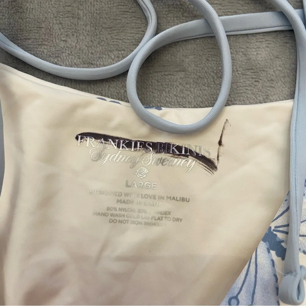 New Frankie's Bikinis x Sydney Sweeney Gemma Wrap Swimsuit Farfalle 3333